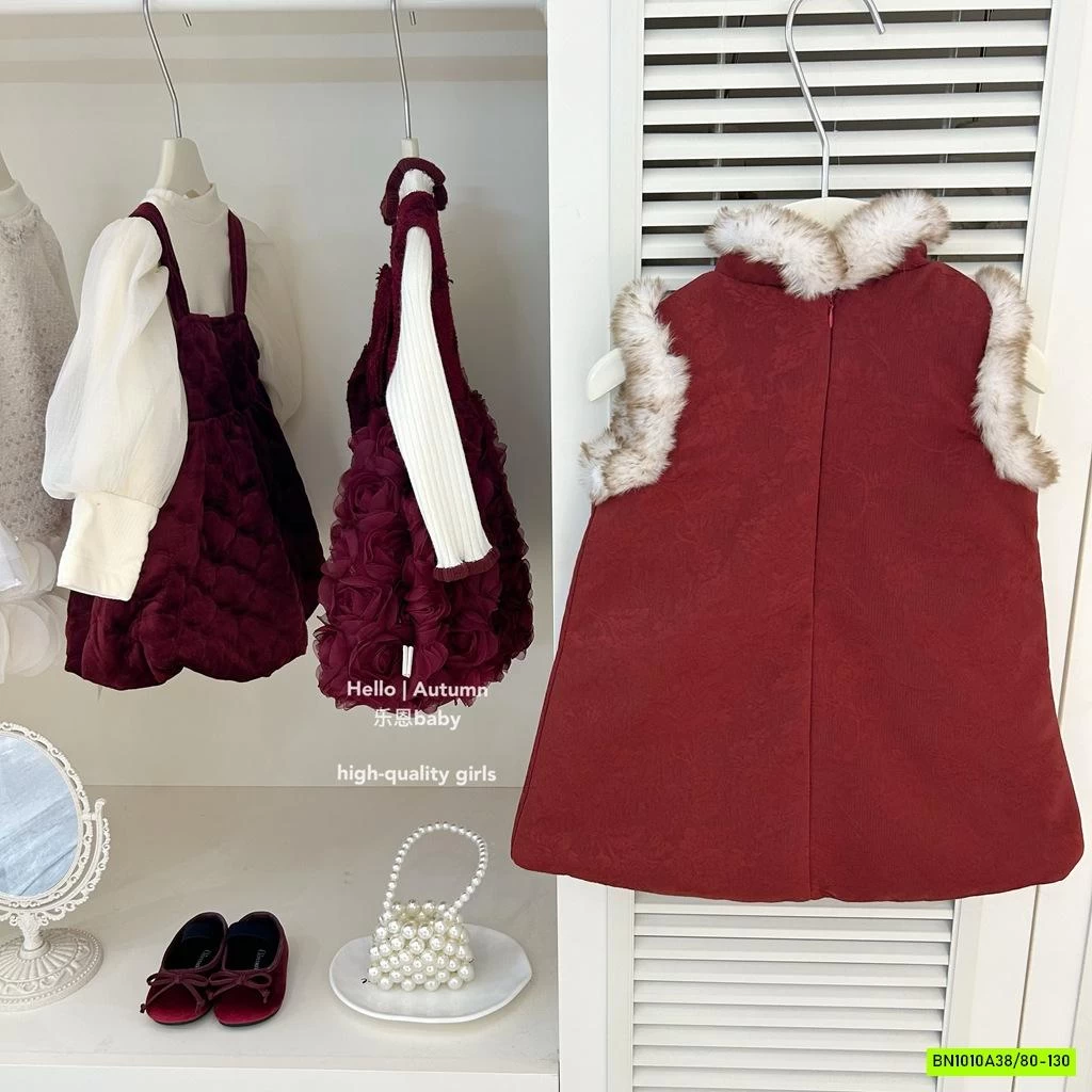 SƯỜN XÁM TRẦN BÔNG ĐỎ VIỀN LÔNG