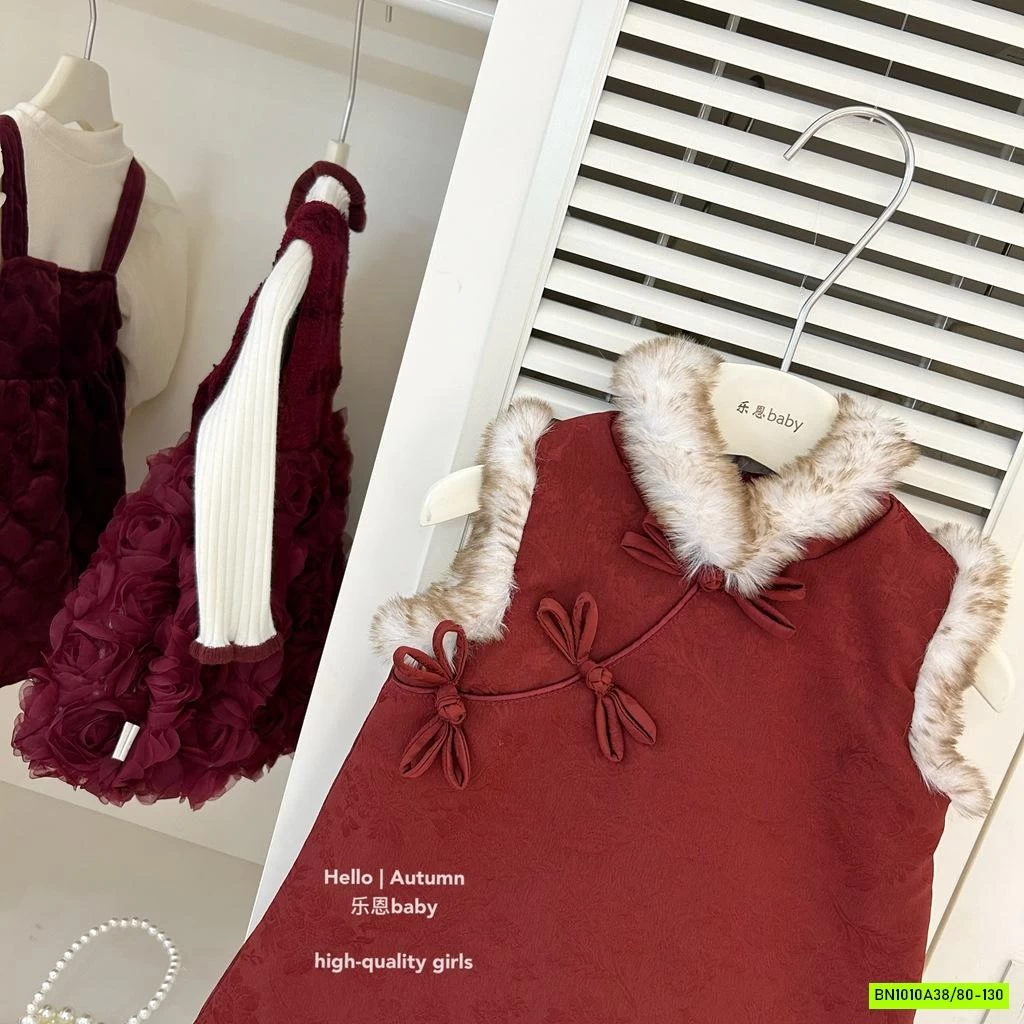 SƯỜN XÁM TRẦN BÔNG ĐỎ VIỀN LÔNG