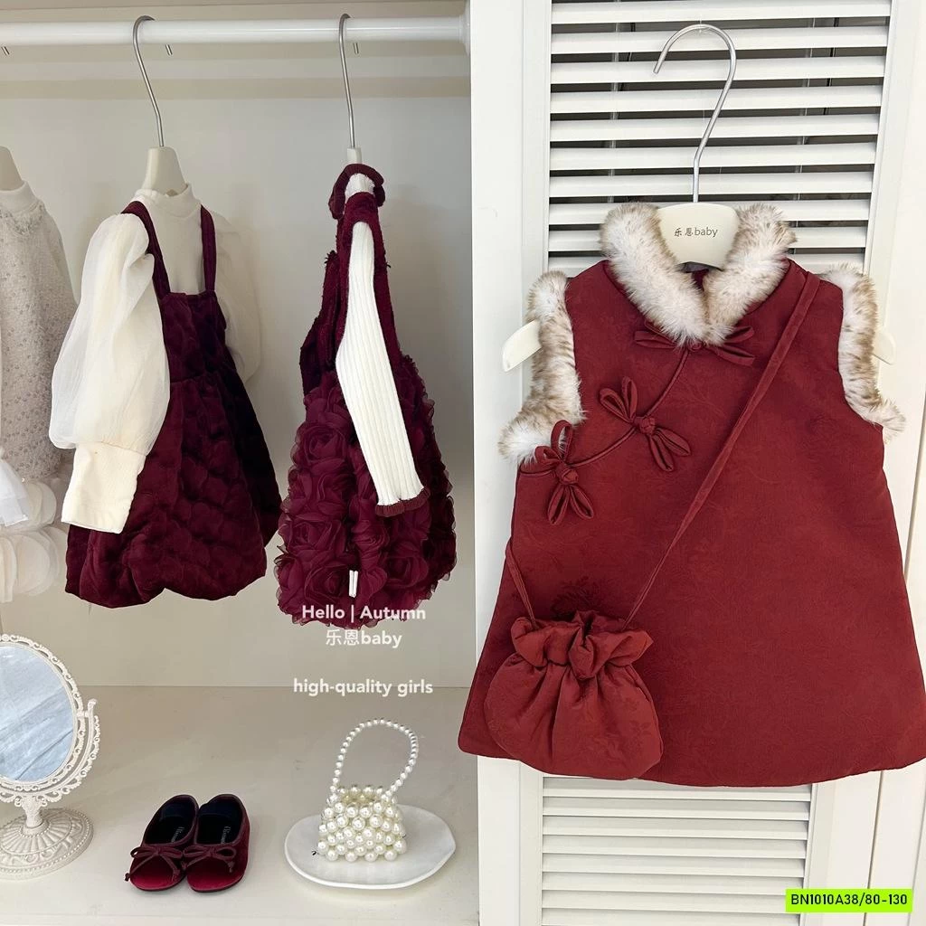 SƯỜN XÁM TRẦN BÔNG ĐỎ VIỀN LÔNG