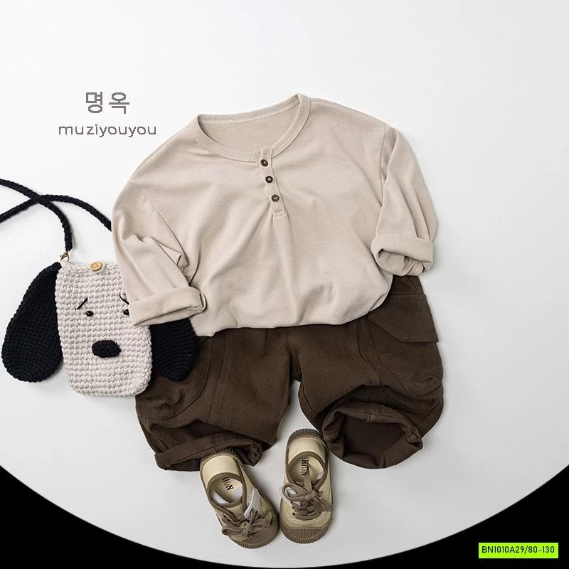 ÁO THUN RETRO CÚC NGỰC