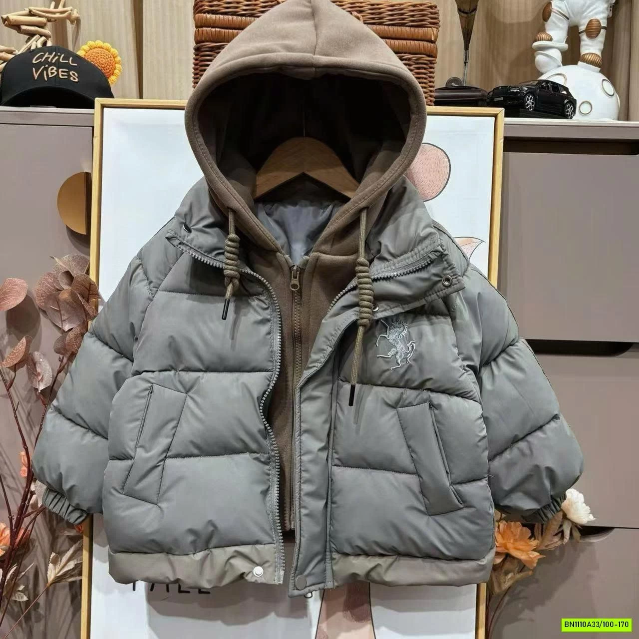 KHOÁC PHAO LIỀN MŨ NỈ