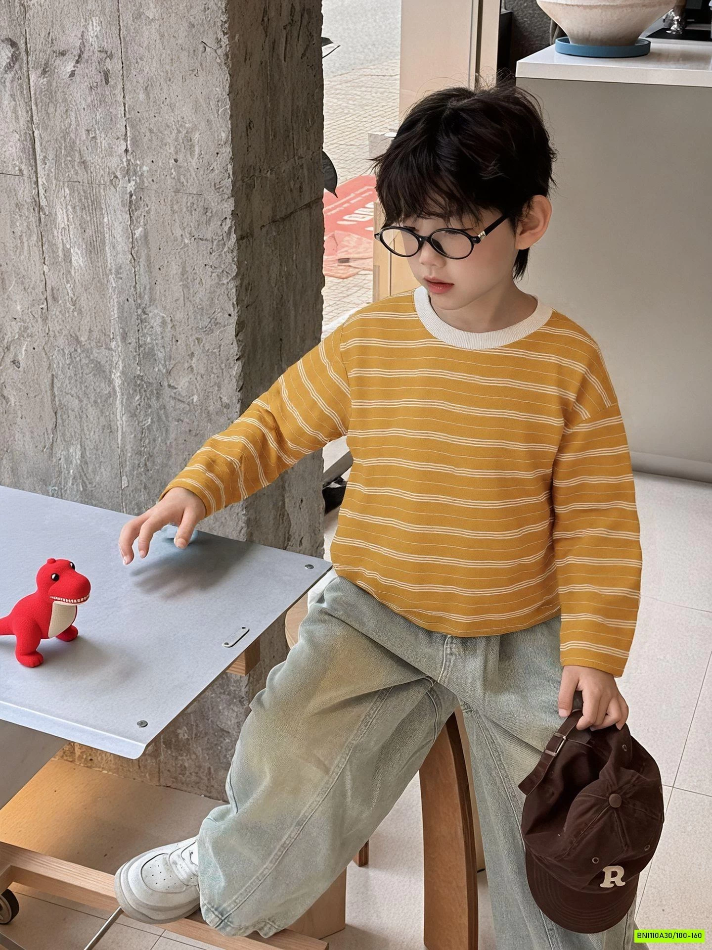 JEANS SUÔNG BẠC GỐI BASIC