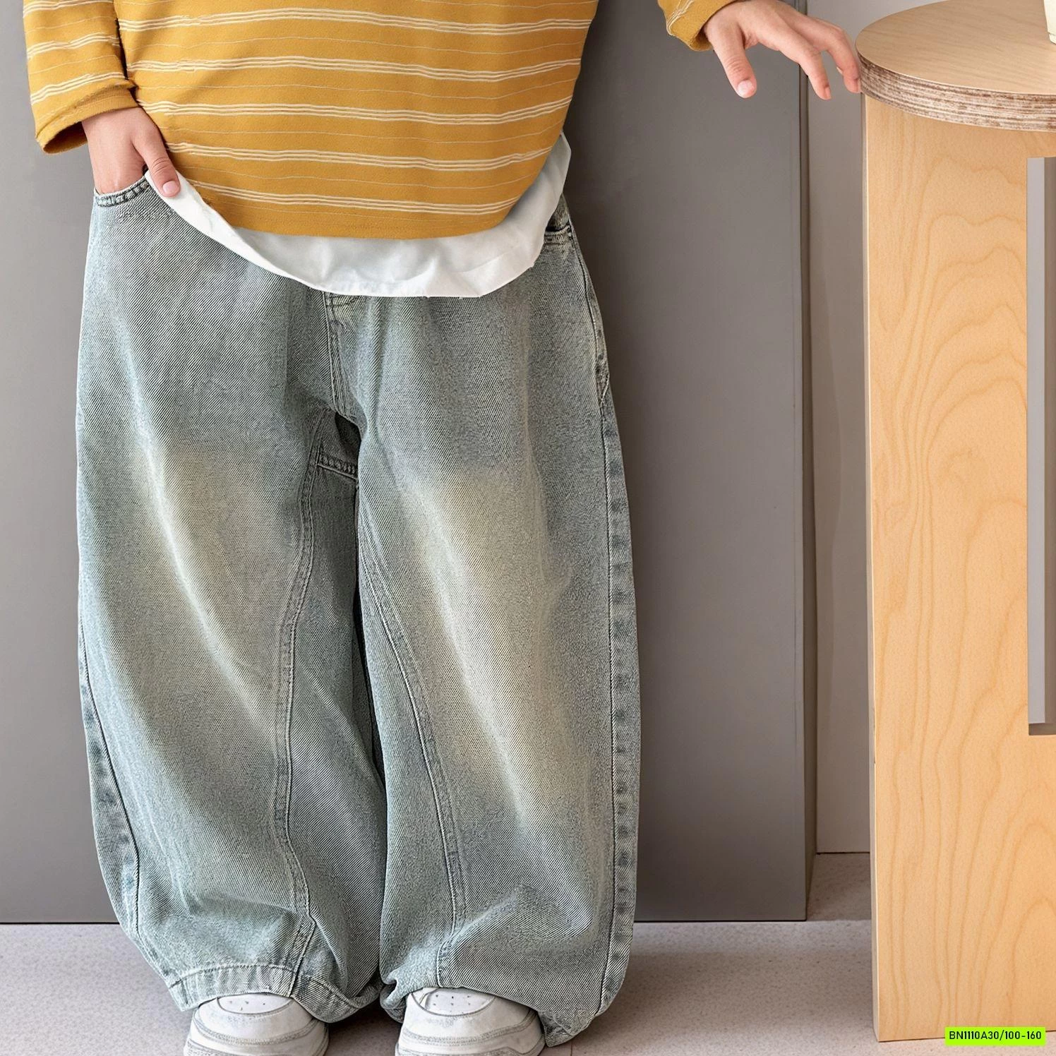 JEANS SUÔNG BẠC GỐI BASIC