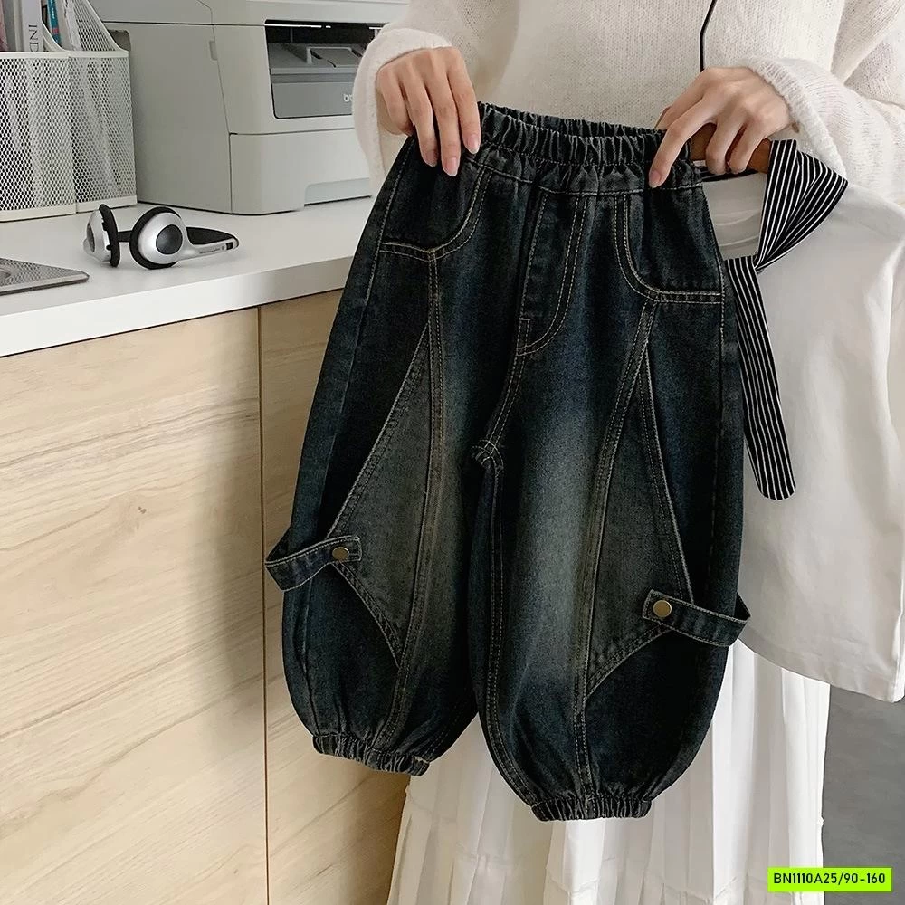 JEANS BAGGY CÁ TÍNH MIX ÁO THUN TRẮNG