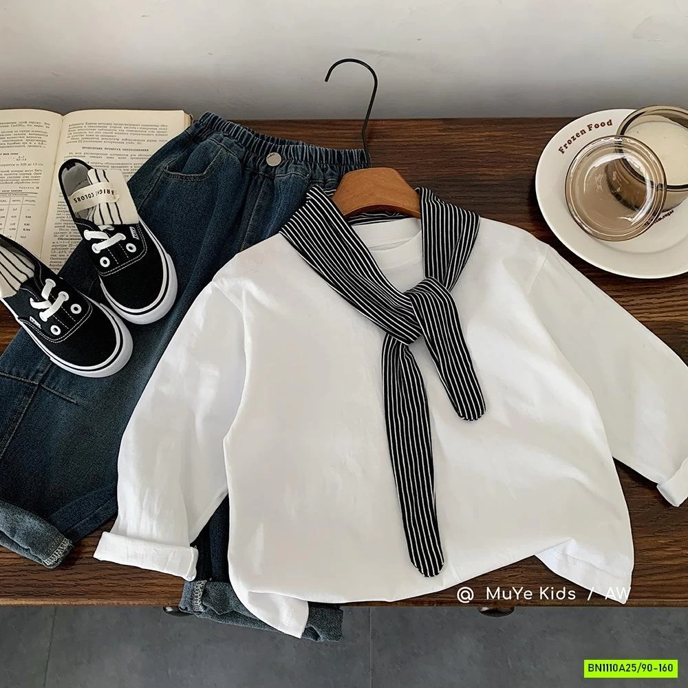 JEANS BAGGY CÁ TÍNH MIX ÁO THUN TRẮNG