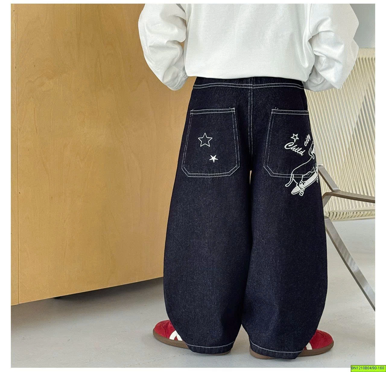QUẦN JENA XANH ĐẬM IN HÌNH AOAOKIDS