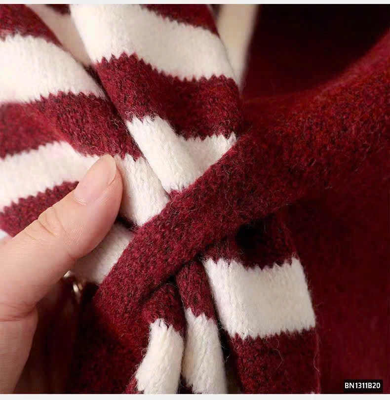 KHĂN CHOÀNG TAM GIÁC NỮ