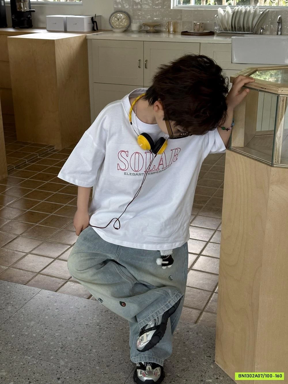 ÁO THUN THÊU CHỮ SOLAR AFTE