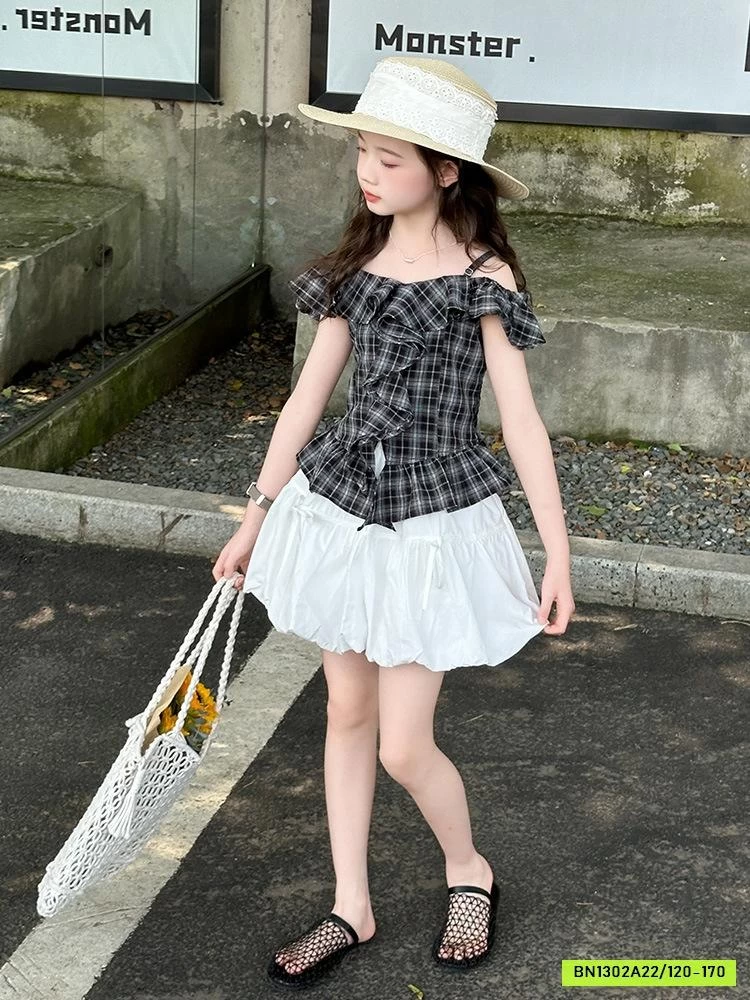 ÁO 2 DÂY TRỄ VAI MIX VÁY BÍ SZ ĐẠI