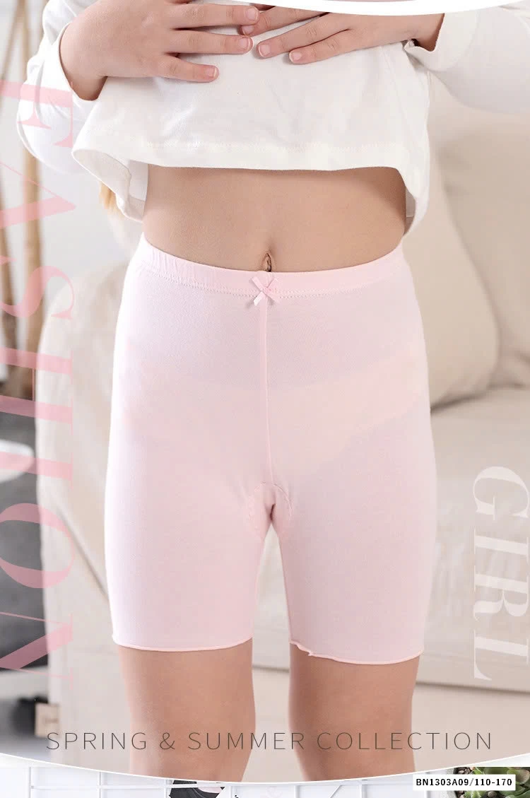 SÉT 2 QUẦN ĐÙI MẶC TRONG VÁY BG