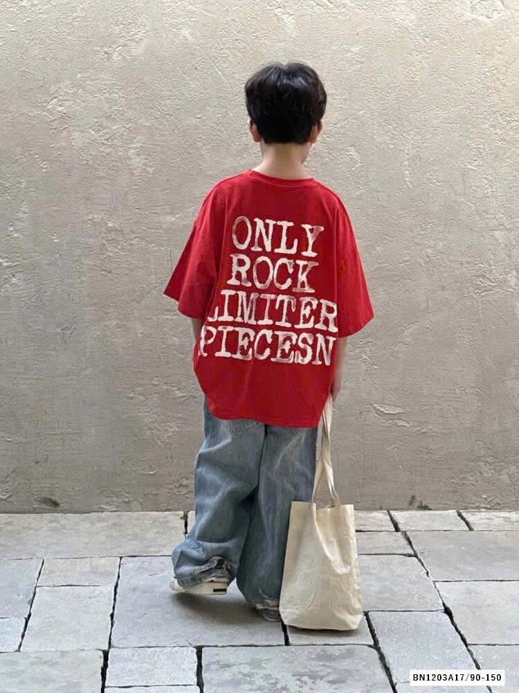 ÁO THUN ĐỎ IN CHỮ