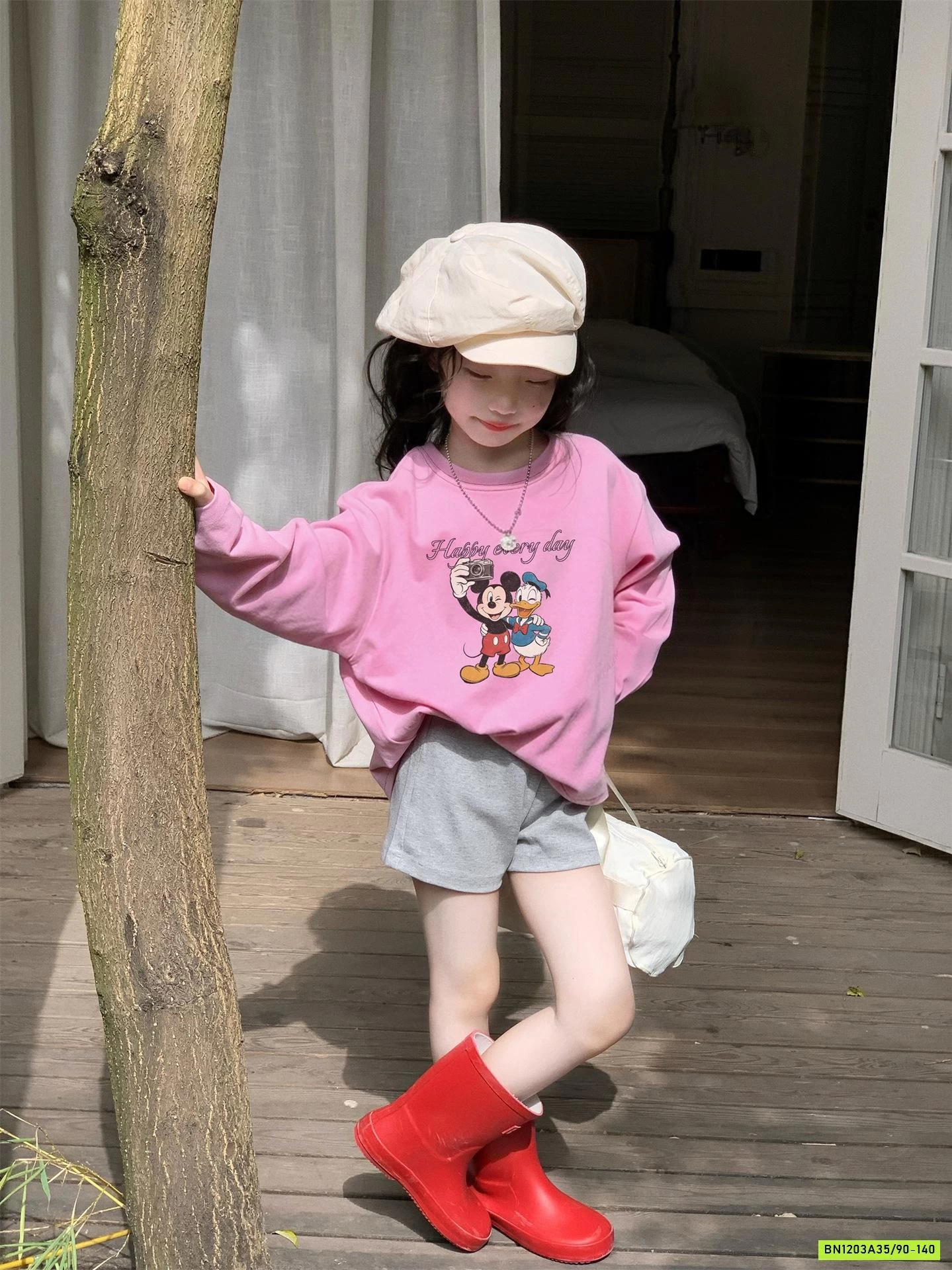 ÁO THUN HỒNG MICKEY MIX LEGGING XÁM