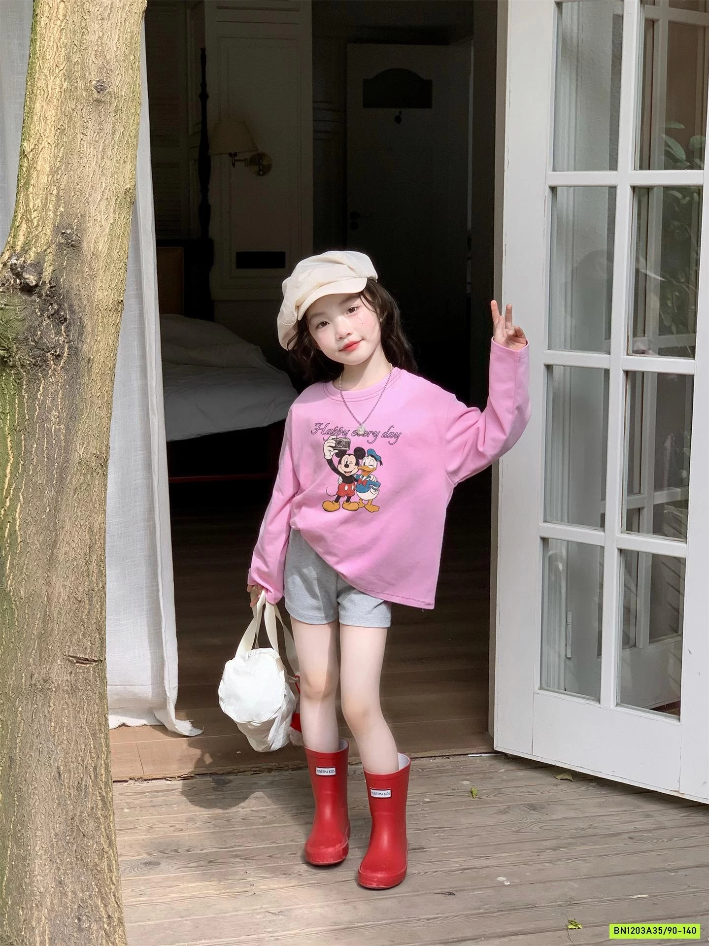 ÁO THUN HỒNG MICKEY MIX LEGGING XÁM