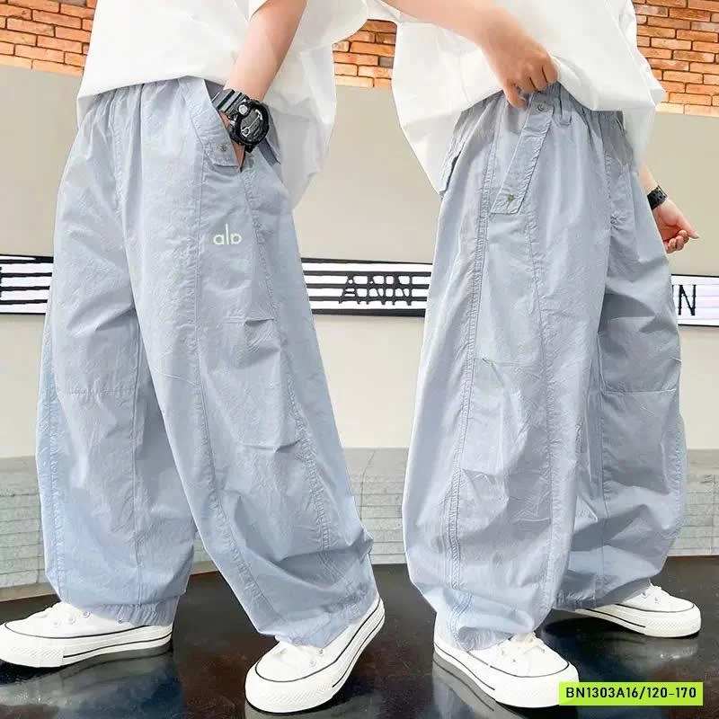 QUẦN GIÓ ALO BO GẤU BÉ TRAI