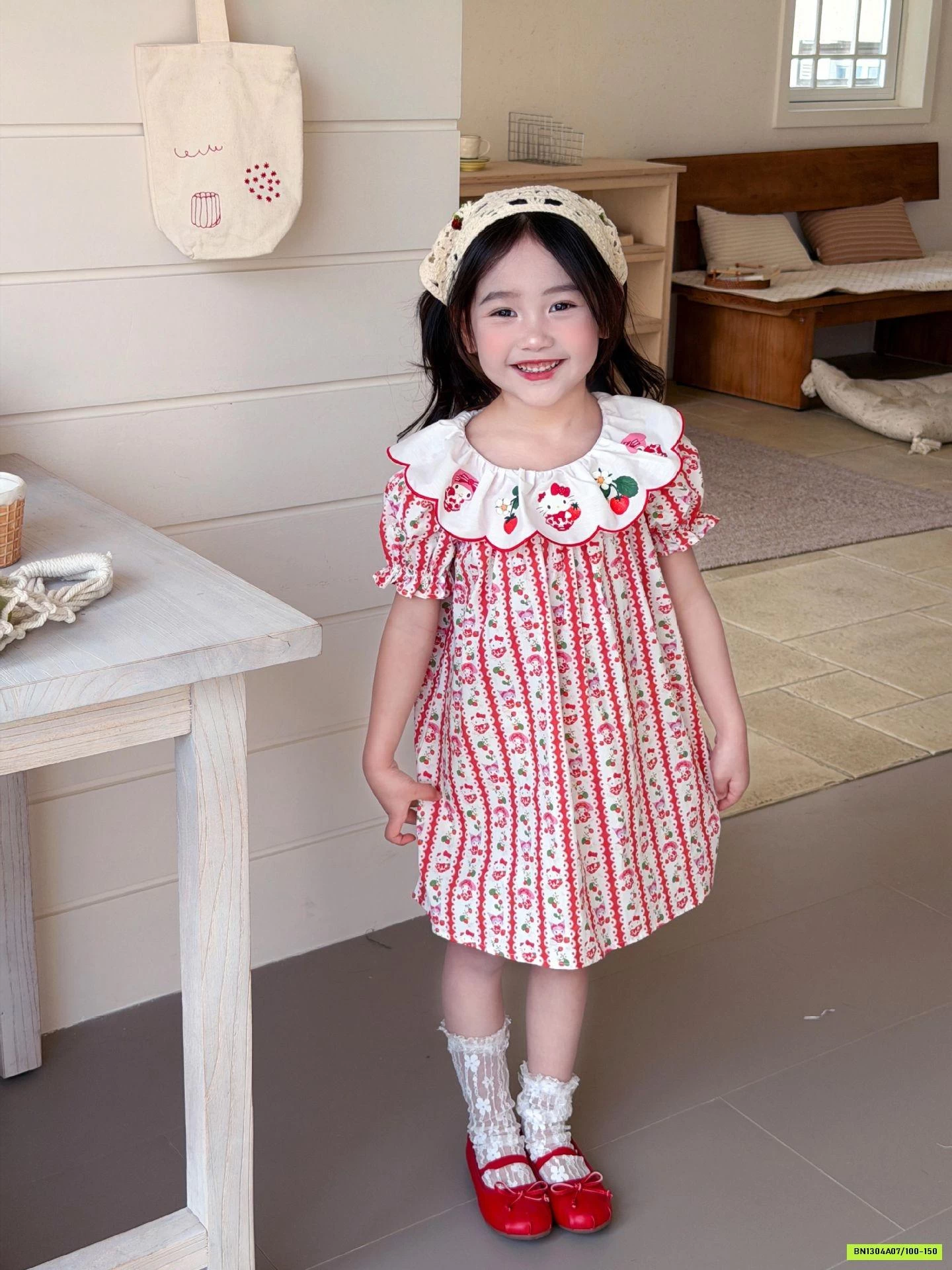 ĐẦM SUÔNG HOẠT TIẾT CỔ THÊU LAMITTO