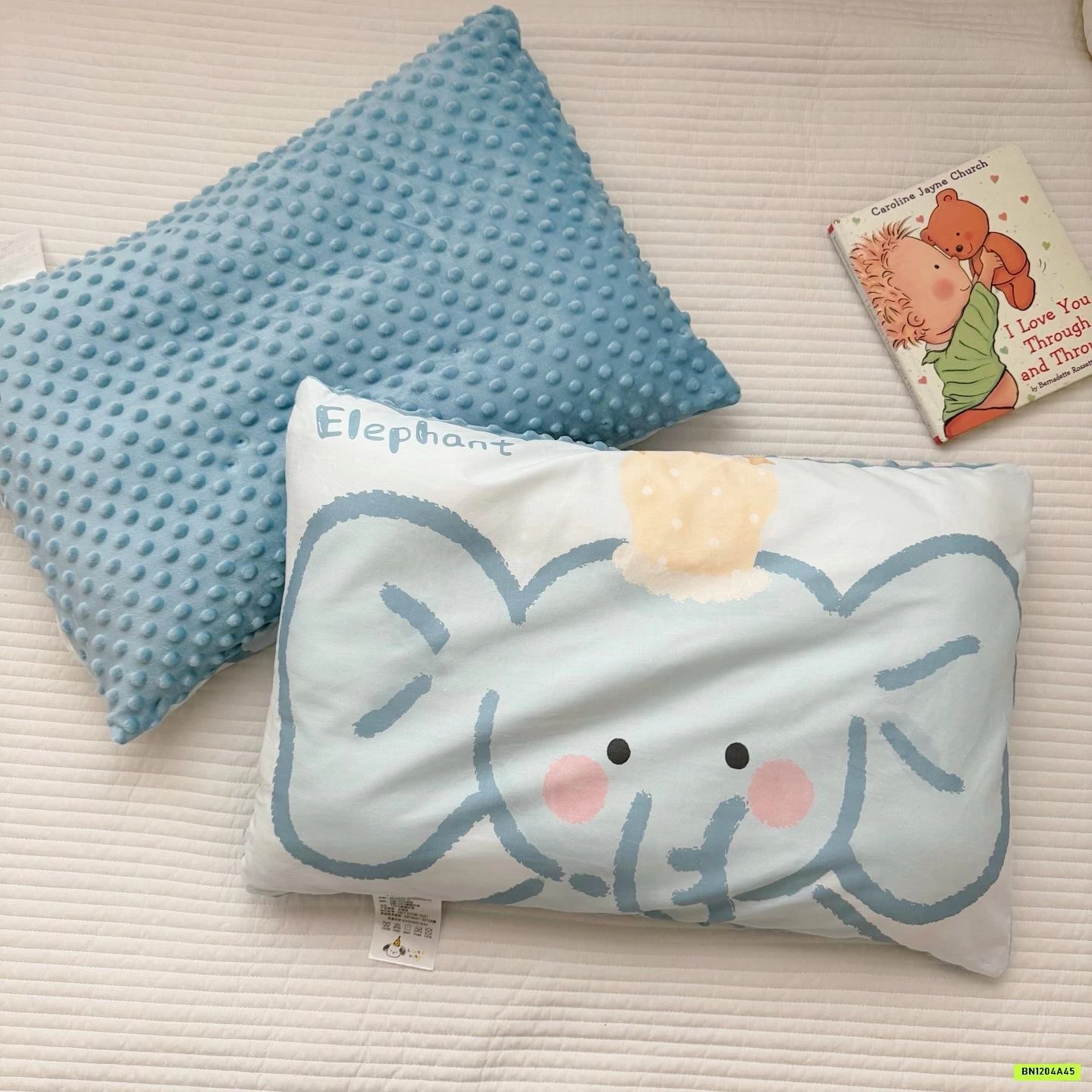 GỐI BÔNG NHUNG CHO BÉ