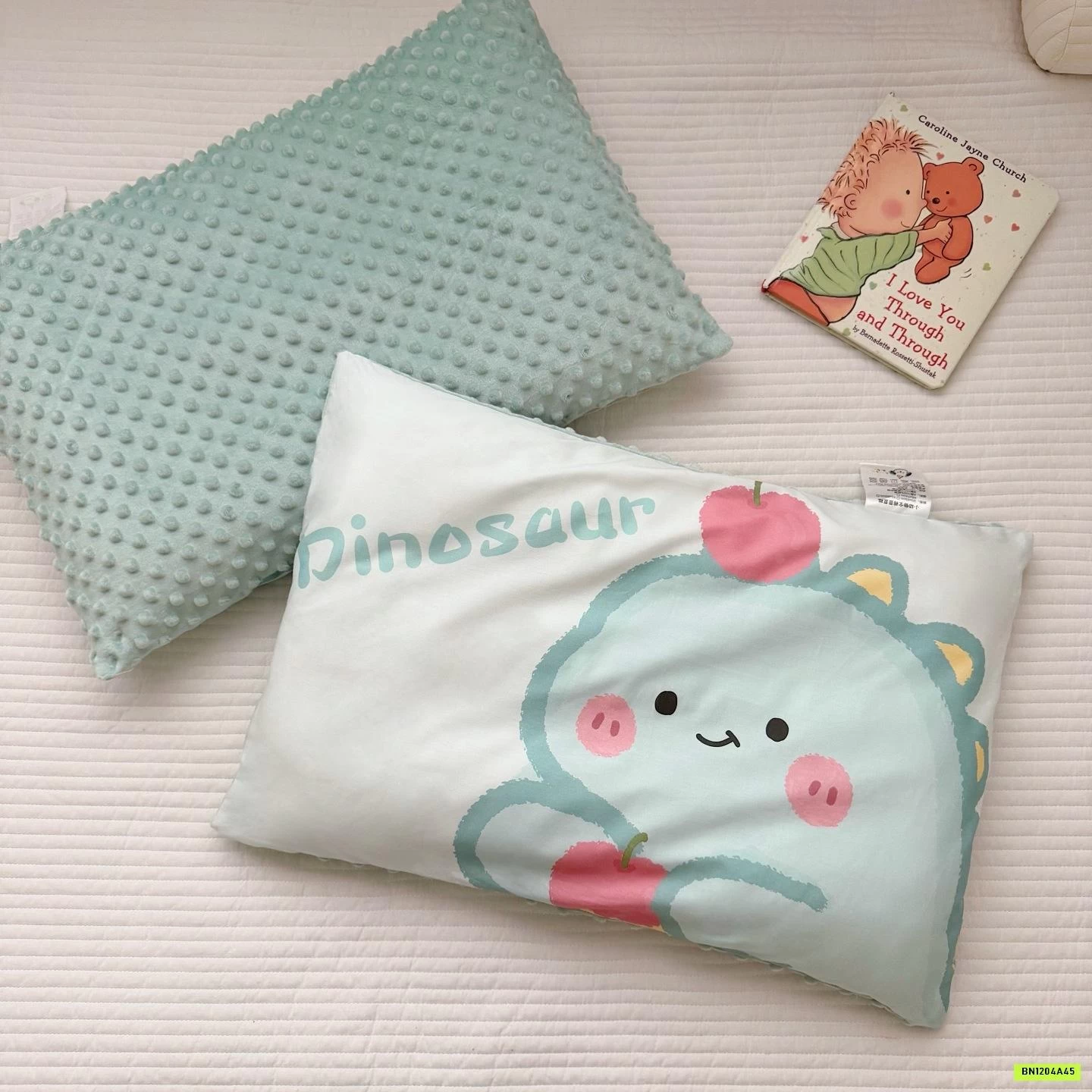 GỐI BÔNG NHUNG CHO BÉ