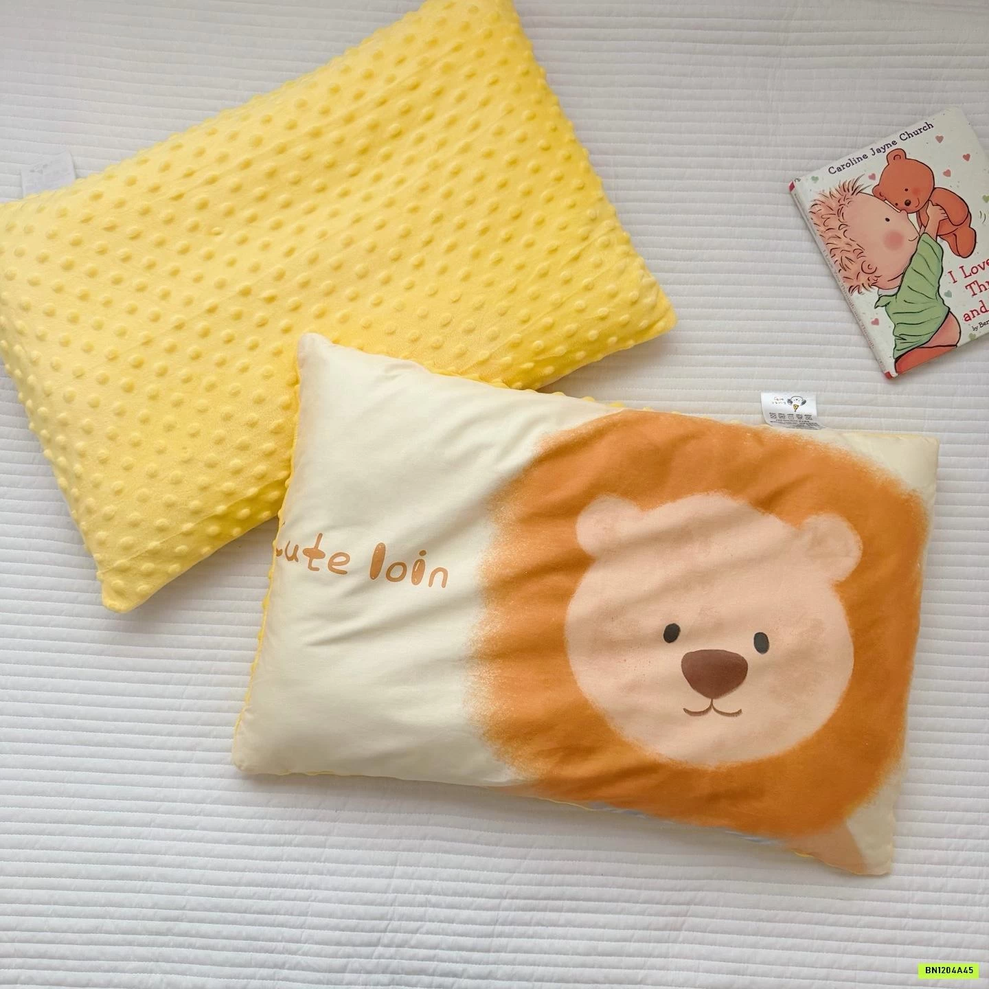 GỐI BÔNG NHUNG CHO BÉ