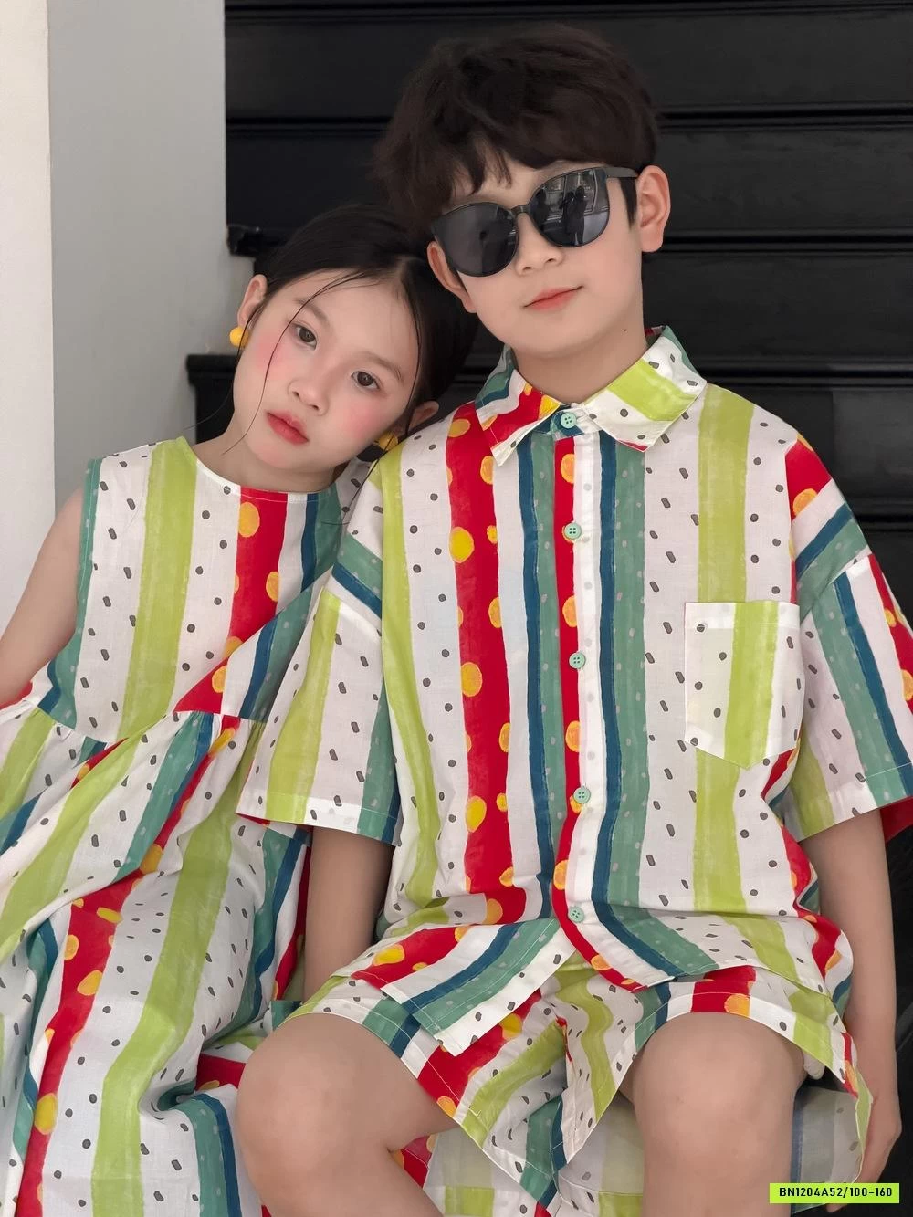 COUPLE SỌC SẮC MÀU CHẤM BI KUMAI