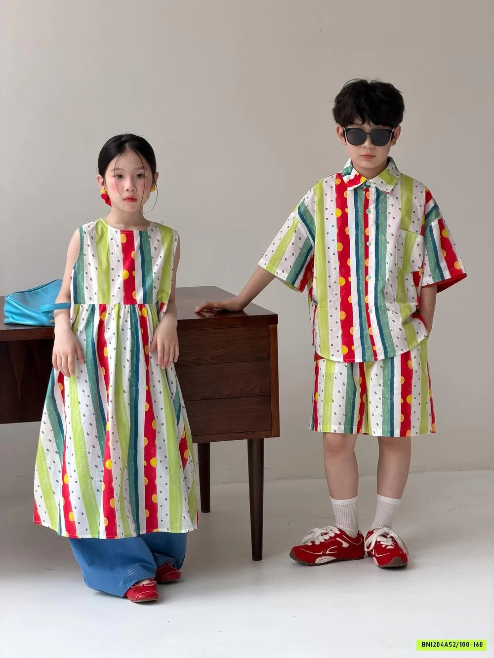 COUPLE SỌC SẮC MÀU CHẤM BI KUMAI