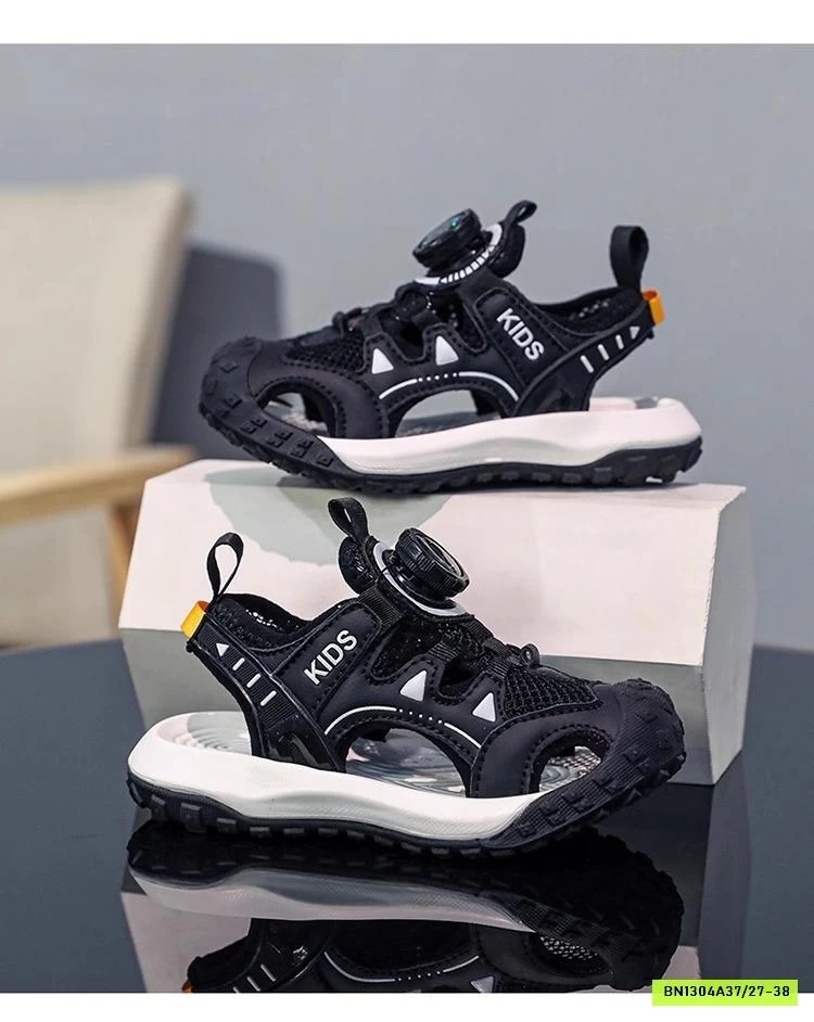 SANDAL LƯỚI THỂ THAO BỊT MÕM