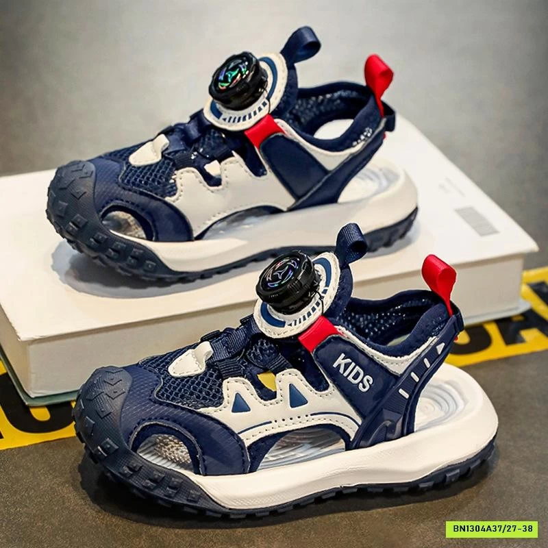 SANDAL LƯỚI THỂ THAO BỊT MÕM