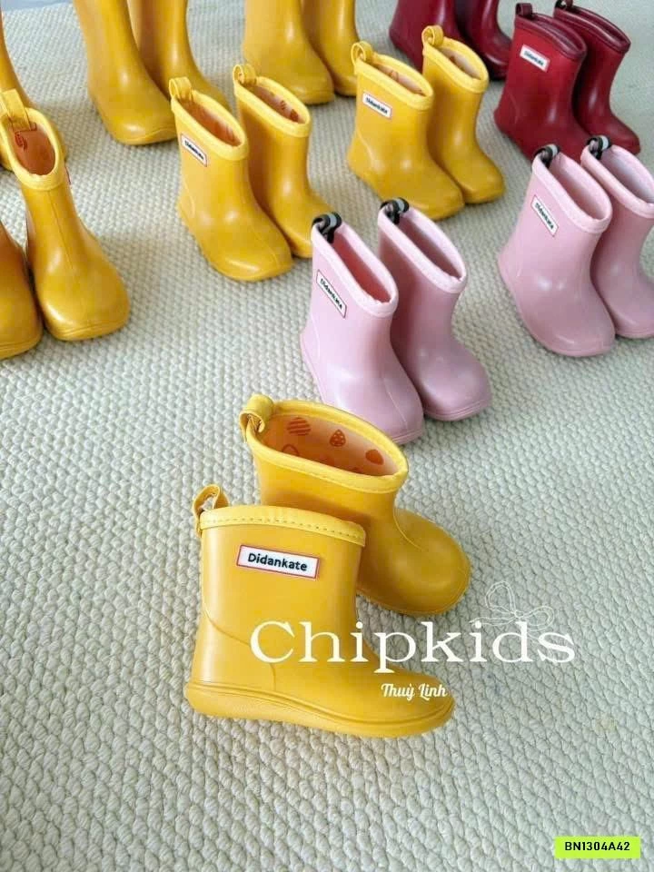 COMBO MŨ + ỦNG ĐI BIỂN