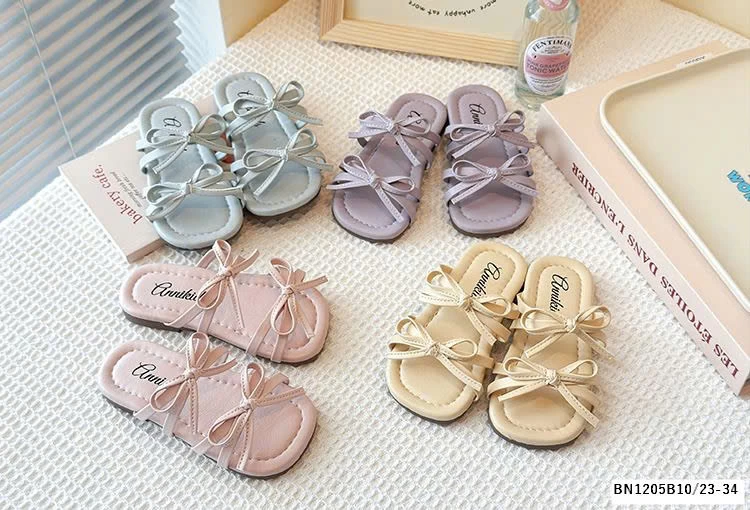 DÉP LÊ ĐẾ BỆT QUAI THẮT NƠ BG