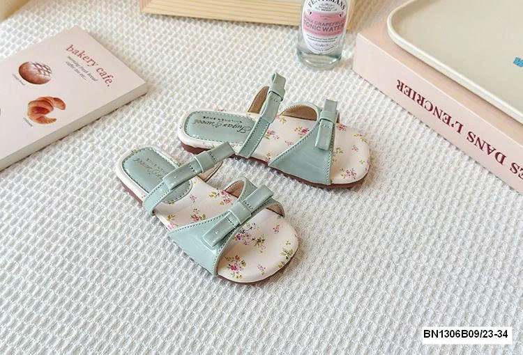 DÉP LÊ ĐẾ HOA 2 QUAI