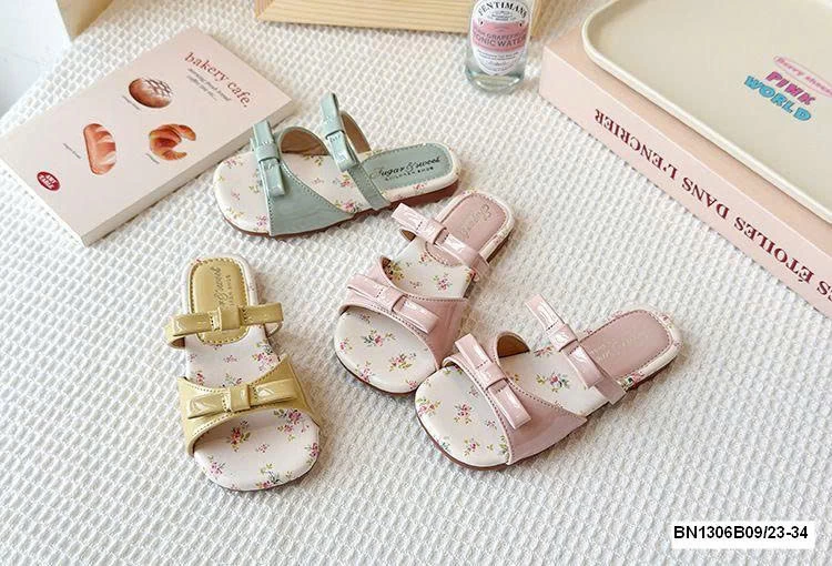 DÉP LÊ ĐẾ HOA 2 QUAI