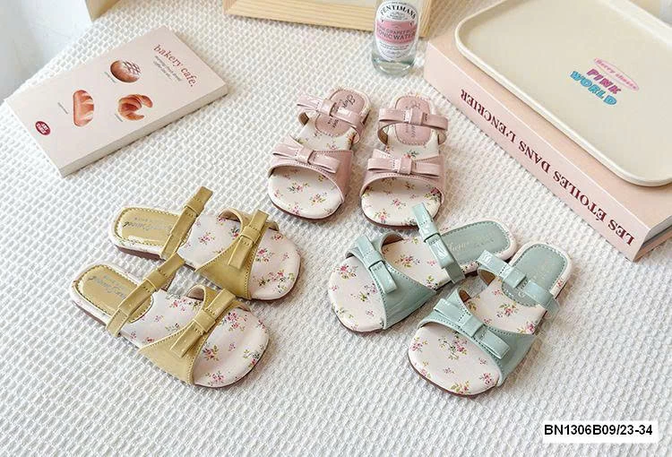 DÉP LÊ ĐẾ HOA 2 QUAI