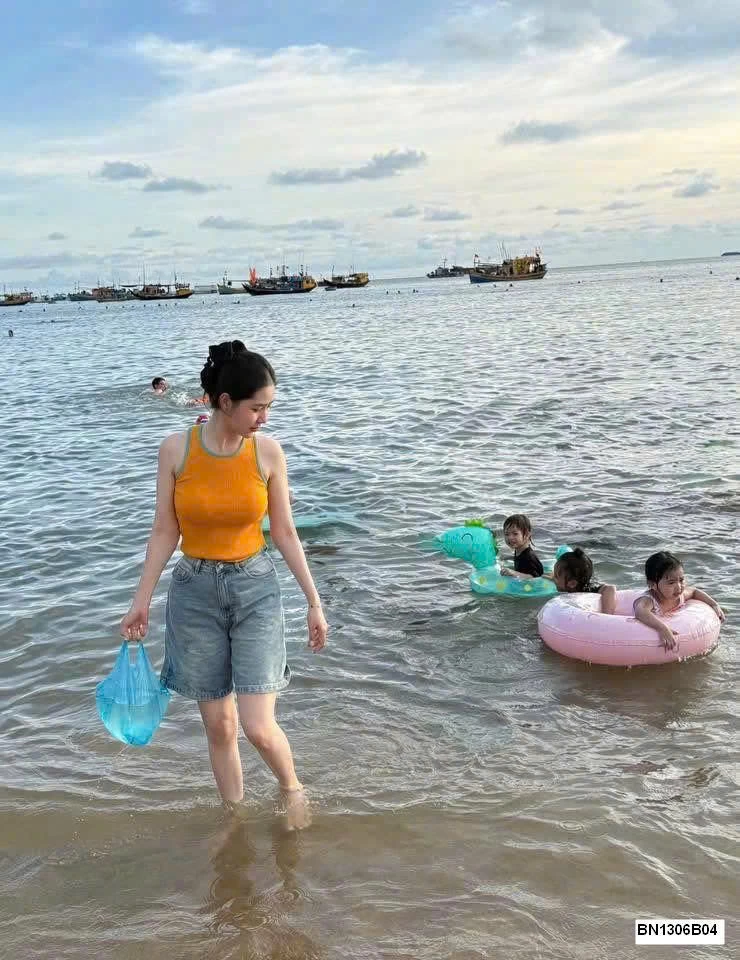 QUẦN NGỐ JEAN NỮ