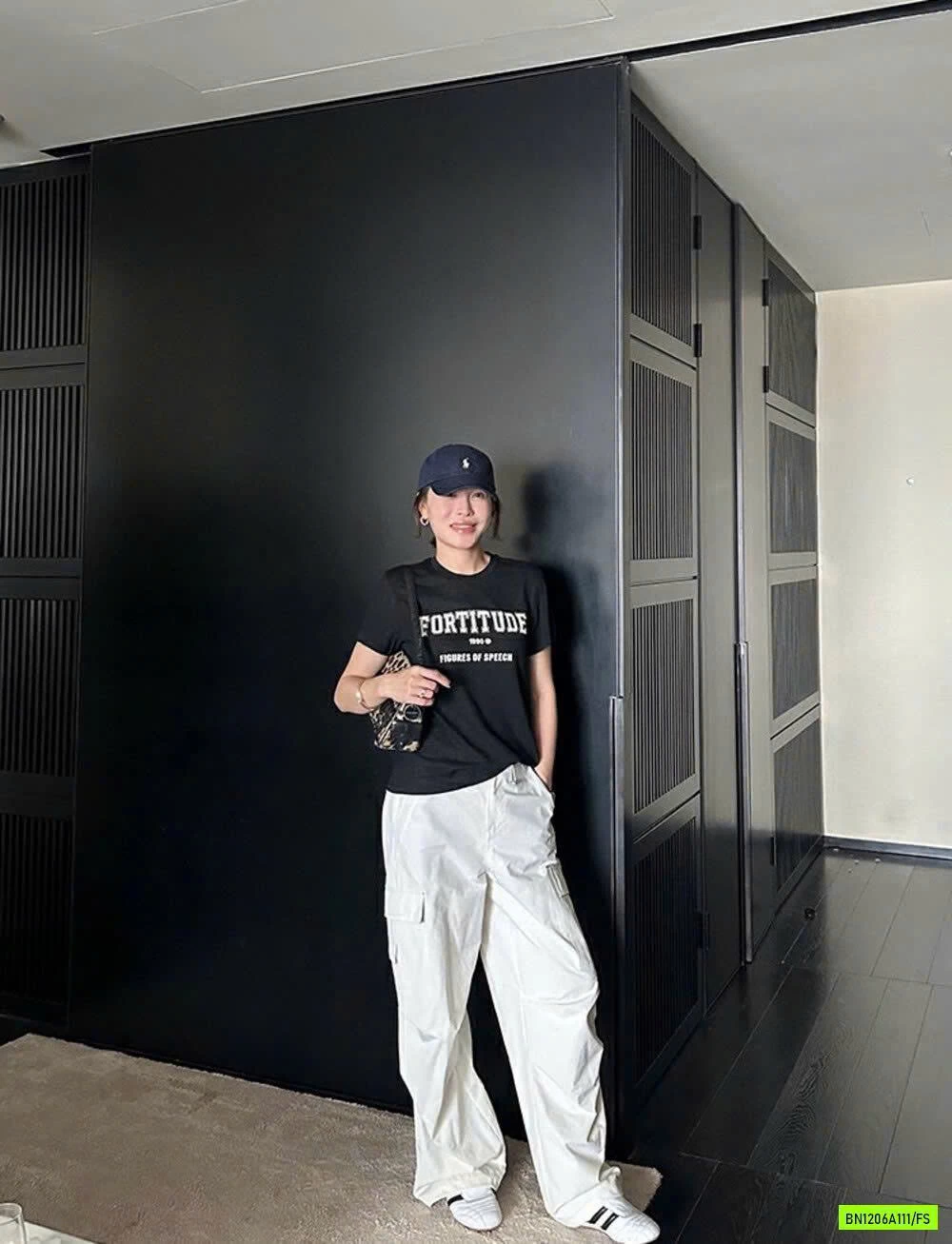 ÁO THUN CỔ TRÒN CHỮ WG.WE