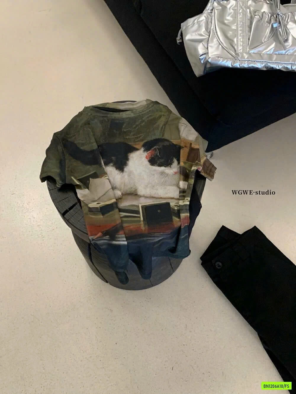 CROPTOP LƯỚI MÈO CON WG.WE