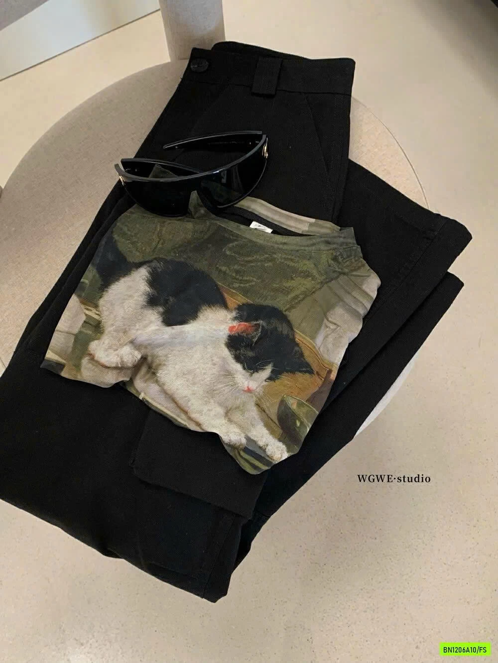 CROPTOP LƯỚI MÈO CON WG.WE