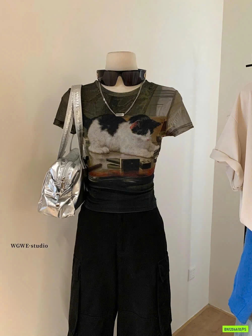 CROPTOP LƯỚI MÈO CON WG.WE