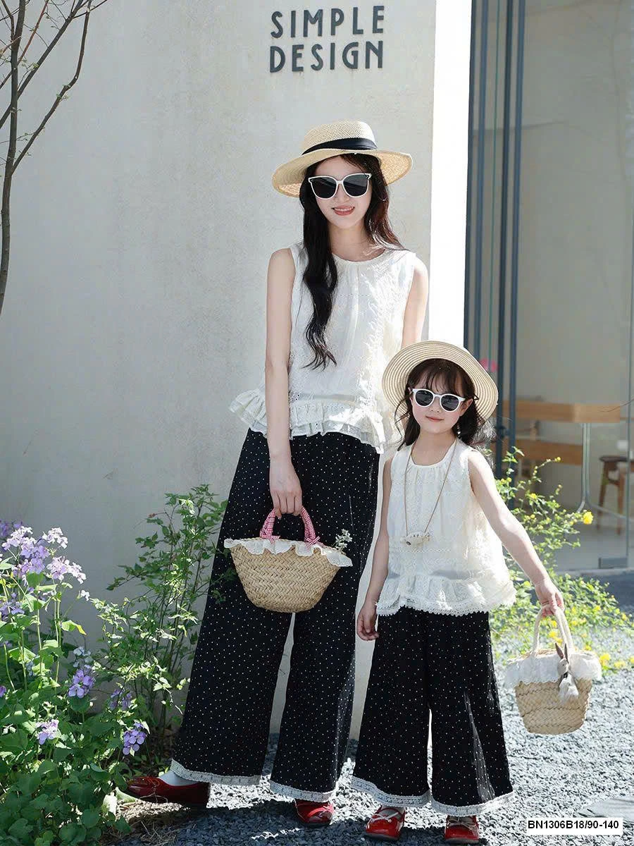 SET ÁO SÁT NÁCH MIX QUẦN CHẤM BI CHO MẸ VÀ BÉ