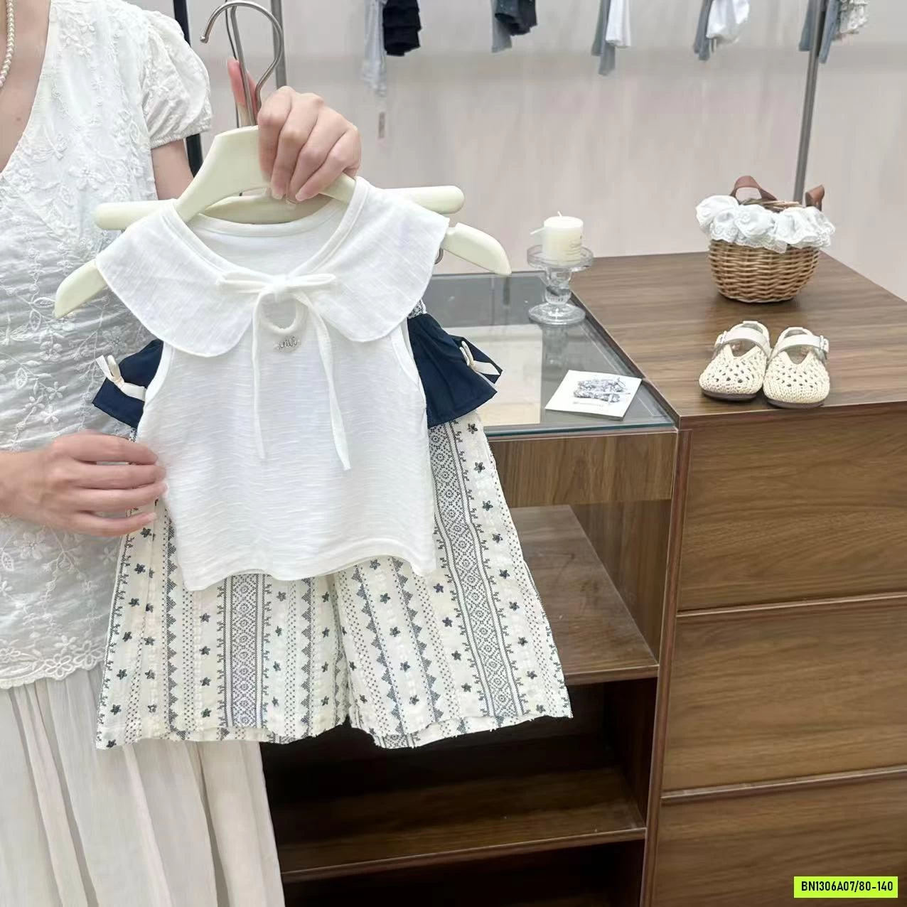 SƠ MI CỔ SEN MIX QUẦN HOA NHÍ COCOGIRIN