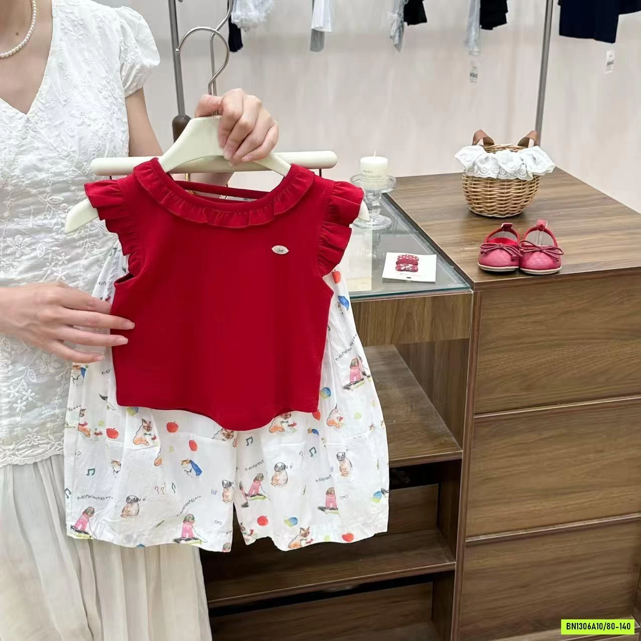 SÉT ÁO ĐỎ MIX BAGGY HỌA TIẾT COCOGIRIN
