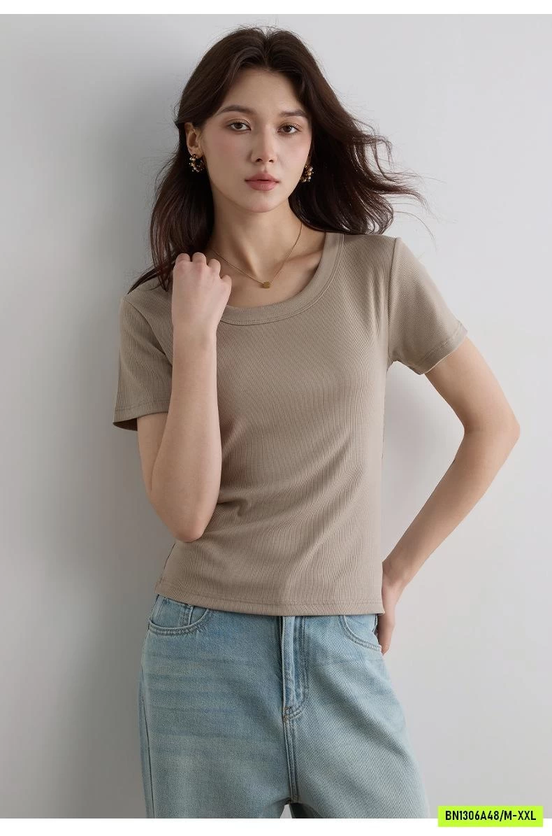 ÁO THUN BOZIP CỔ VUÔNG