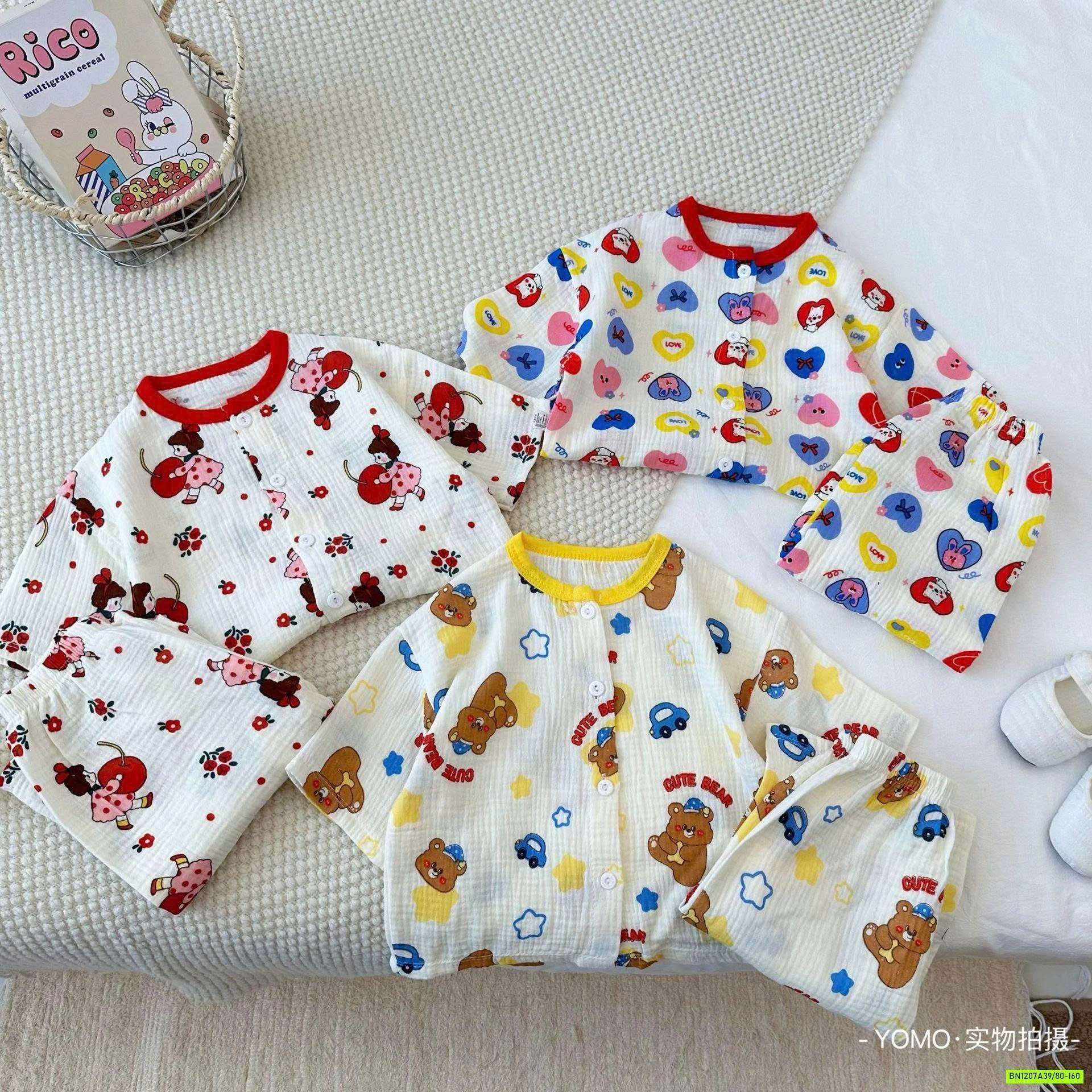 BỘ ĐŨI HOẠT HÌNH ĐÁNG YÊU