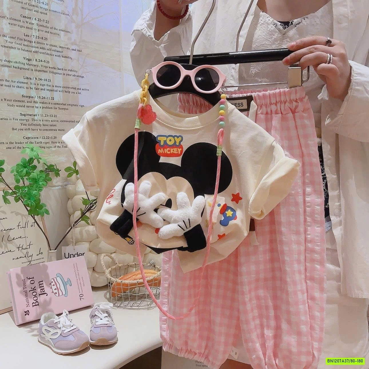 SÉT ÁO MICKEY 3D QUẦN KẺ HỒNG