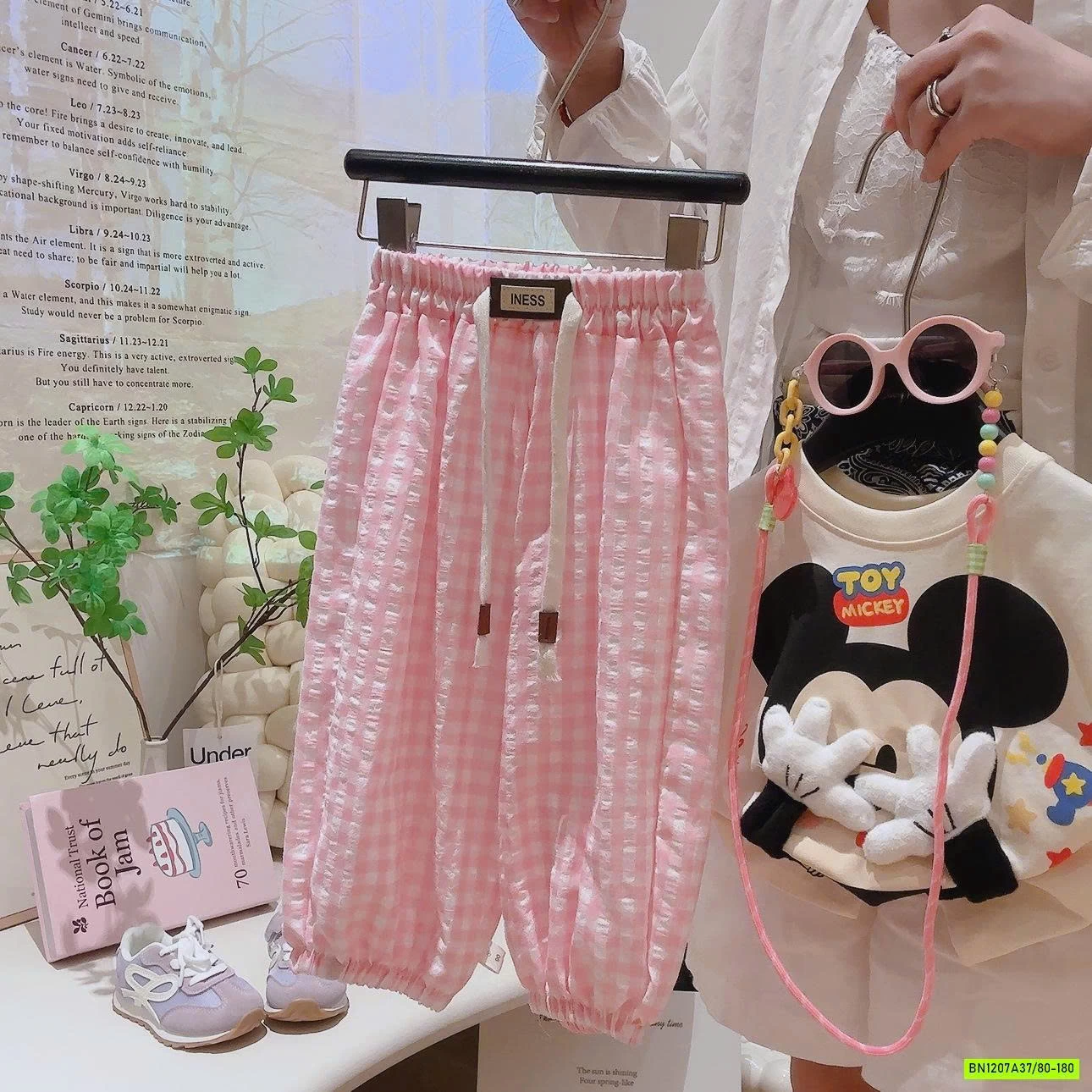 SÉT ÁO MICKEY 3D QUẦN KẺ HỒNG