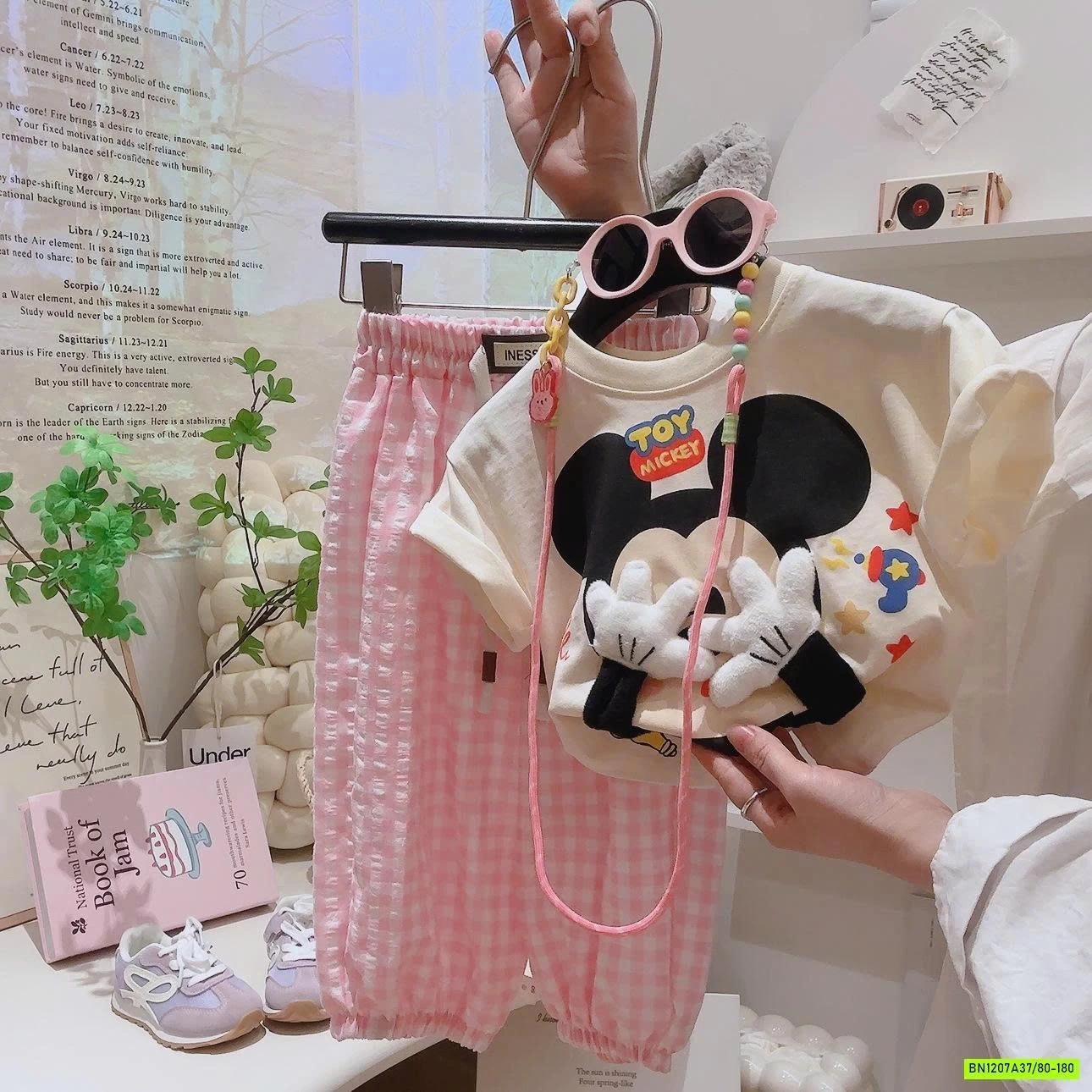 SÉT ÁO MICKEY 3D QUẦN KẺ HỒNG
