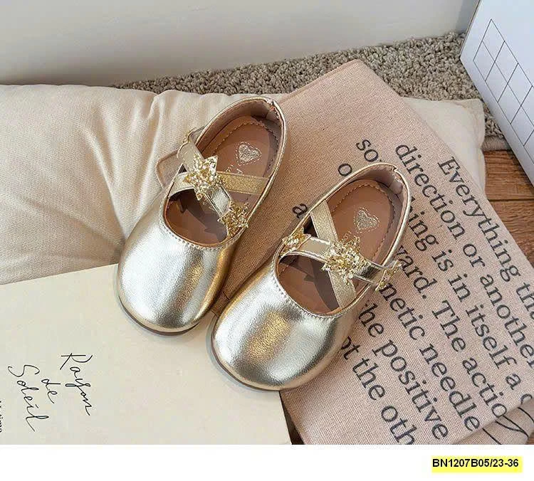 GIÀY BÚP BÊ NGÔI SAO BÉ GÁI