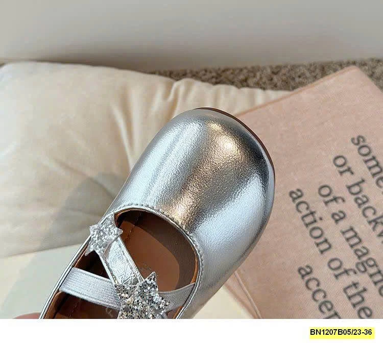 GIÀY BÚP BÊ NGÔI SAO BÉ GÁI