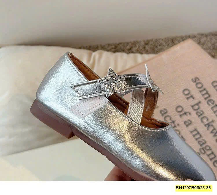 GIÀY BÚP BÊ NGÔI SAO BÉ GÁI