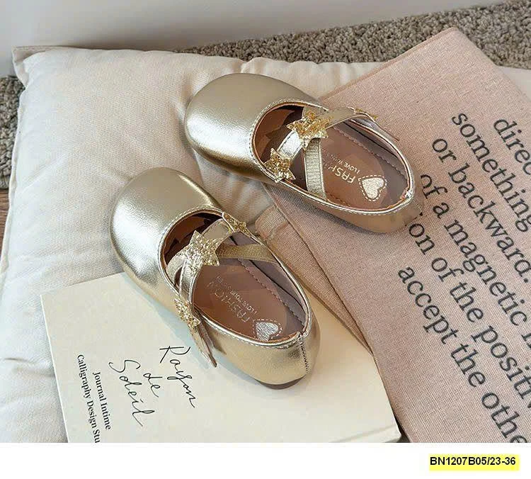 GIÀY BÚP BÊ NGÔI SAO BÉ GÁI