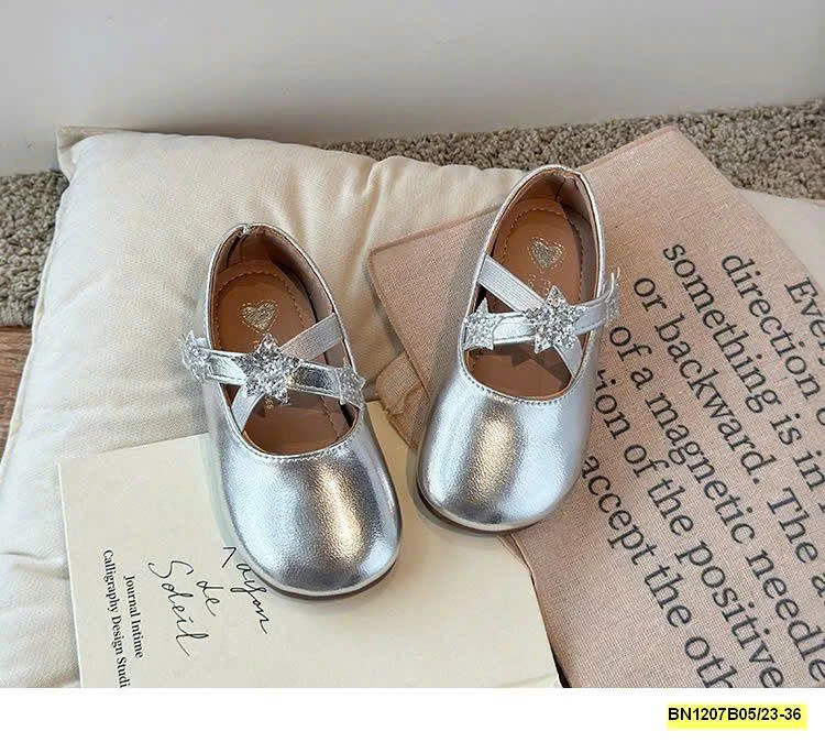 GIÀY BÚP BÊ NGÔI SAO BÉ GÁI