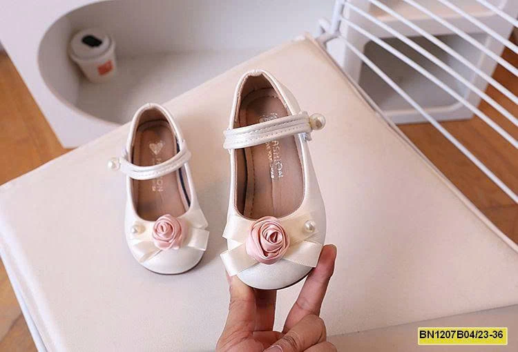 GIÀY CÔNG CHÚA ĐÍNH HOA